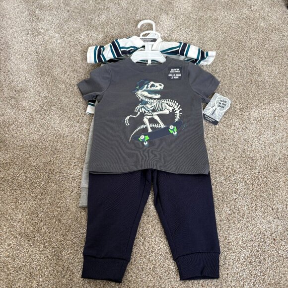 Tommy Bahamas Mix & Matching Set 4 Pieces Size 12m Glow in Dark NEW Pants & Tees - Picture 2 of 12